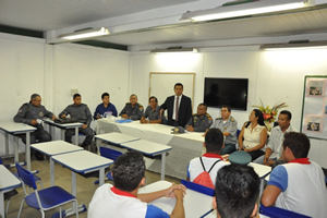 Matérias e dinheiro recuperados pela PM 01