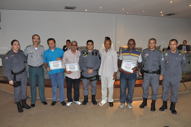 3 Homenagens aos PMs que foram para a reserva