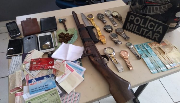 POLICIAIS MILITARES DO 2° BPM PRENDEM QUATRO SUSPEITOS NA ZONA RURAL DE CAXIAS-MA