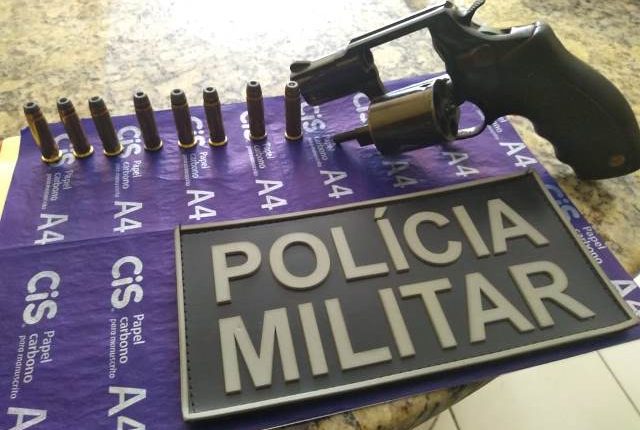 PM’s do 2º BPM retiram de circulação mais uma arma de fogo na região de Caxias