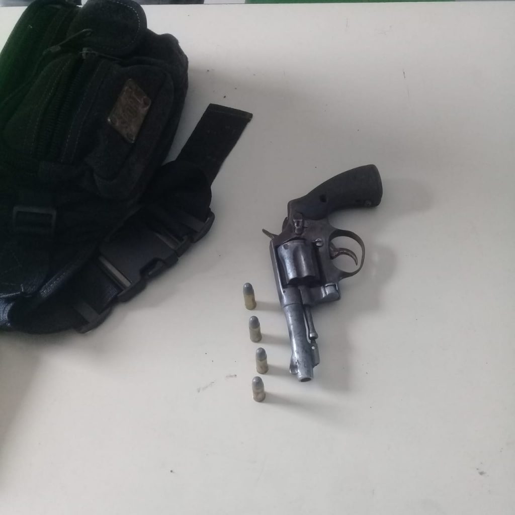 POLICIAIS MILITARES DO 27º BPM PRENDEM ASSALTANTES EM PRESIDENTE JUSCELINO
