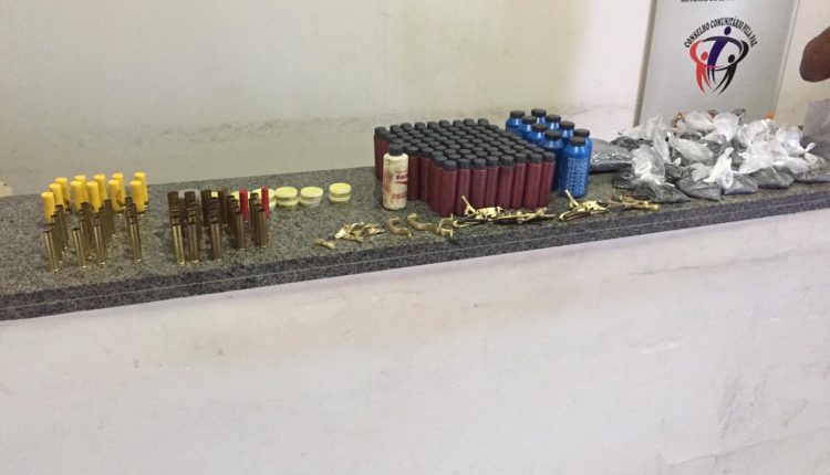POLÍCIA MILITAR DE ÁGUA DOCE PRENDE VENDEDOR ILEGAL DE MUNIÇÕES