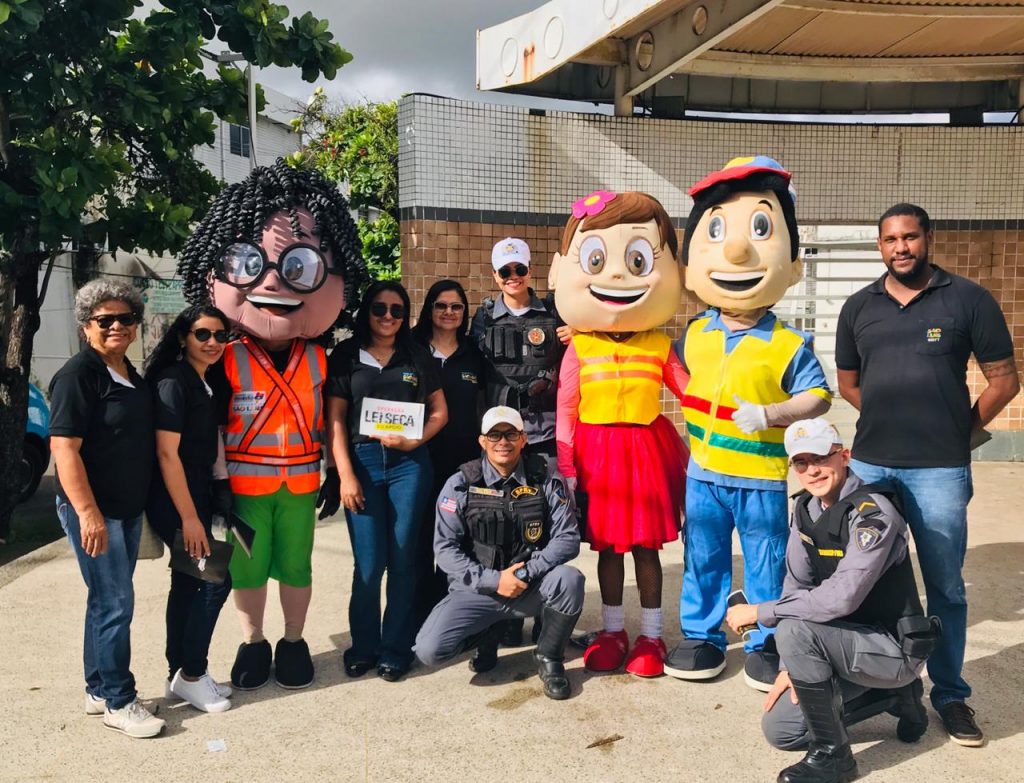 BPRv realiza ação educativa de trânsito em parceria com a SMTT