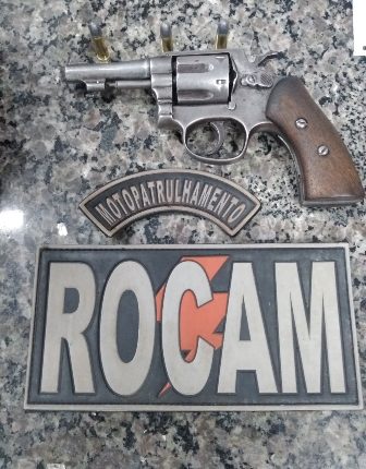 ADOLESCENTE É APREENDIDO COM ARMA DE FOGO EM TIMON