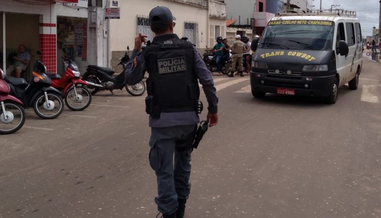 16º BPM REALIZA EM OPERAÇÃO INTEGRADA BLITZ EDUCATIVA EM CHAPADINHA
