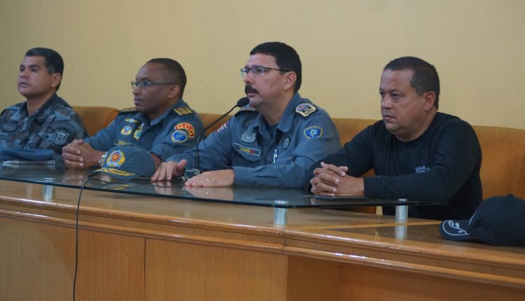 Solenidade militar marca 33º aniversário do BPChoque