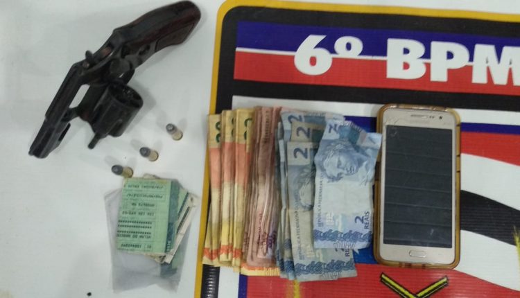 Policial militar do 6° BPM durante a folga prende casal em posse de arma de fogo após praticarem assalto