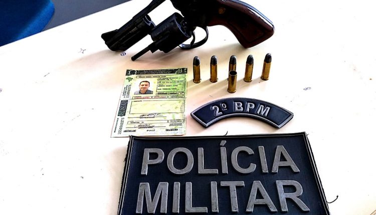 2° BATALHÃO DA PM REALIZA OPERAÇÃO EM CAXIAS E RETIRA MAIS UMA ARMA DE FOGO DAS RUAS
