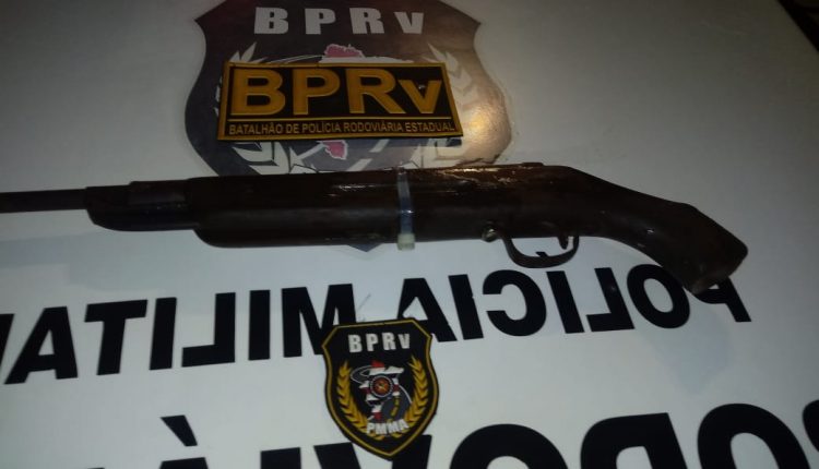 Homem é preso com arma de fogo na Litorânea