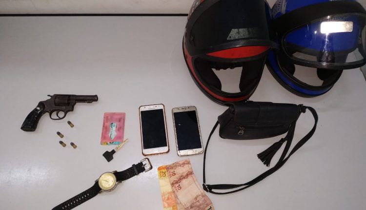 Policiais militares do 1º BPM apreendem arma de fogo na Vila Isabel