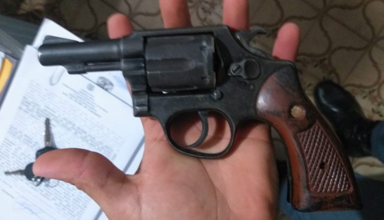 PM apreende arma de fogo e recupera motocicletas roubadas em Centro Novo do Maranhão