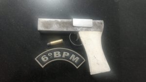 POLICIAIS APREENDEM DUAS ARMAS DE FOGO NOS BAIRROS JARDIM AMÉRICA E CIDADE OLÍMPICA