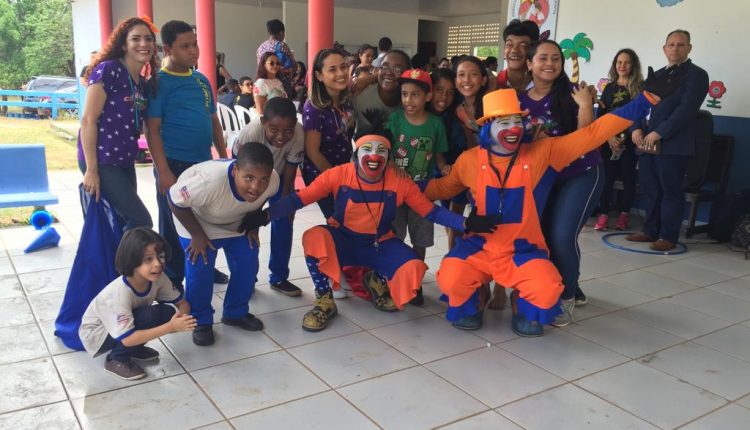 POLÍCIA MILITAR PROMOVE AÇÃO SOCIAL NESTA SEXTA-FEIRA