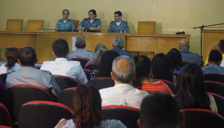 PM PROMOVE RODA DE CONVERSA SOBRE PREVENÇÃO AO SUICÍDIO E AUTOMUTILAÇÃO