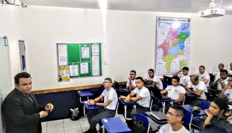 Cadetes da PMMA participam de oficina em Media Training na APMGD