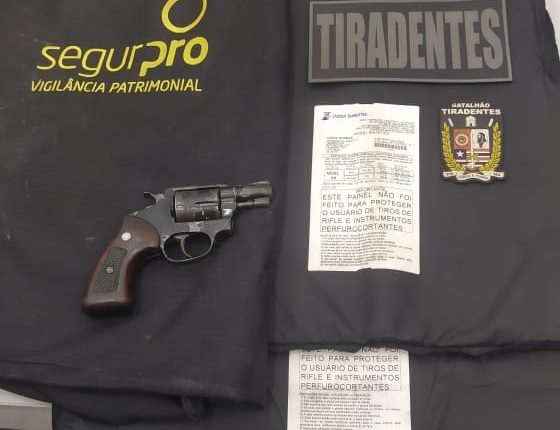 Policia Militar apreende arma de fogo e prende suspeito por trafico de drogas na capital maranhense