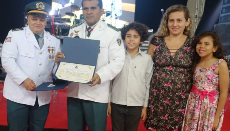 Diretor do CMT II recebe título de cidadão imperatrizense e comenda da Câmara Municipal