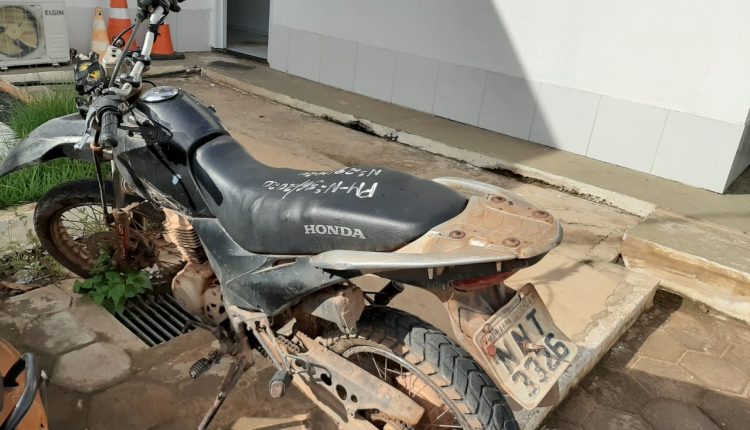 PMMA EFETUA PRISÃO DE SUSPEITO EM POSSE DE MOTO ROUBADA NO INTERIOR DO ESTADO