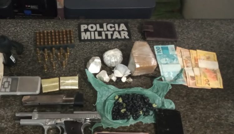 Ação da PM desarticula tráfico de drogas e apreende duas armas de fogo