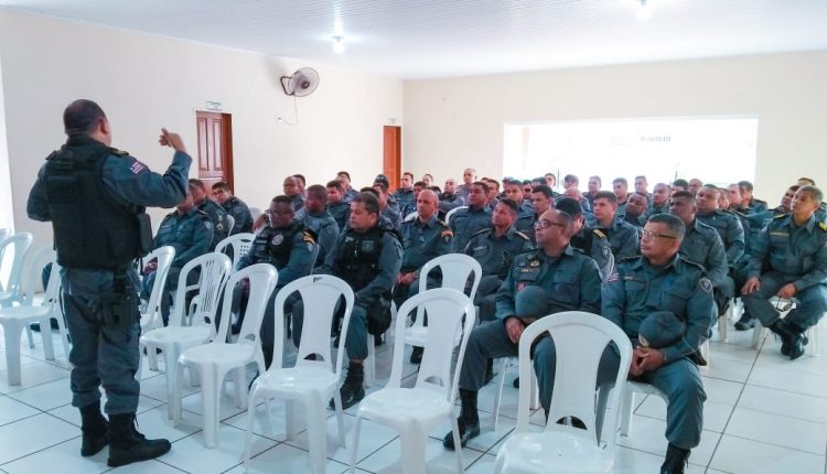 Batalhão da PM discute diretrizes operacionais de combate à criminalidade em bairros da capital