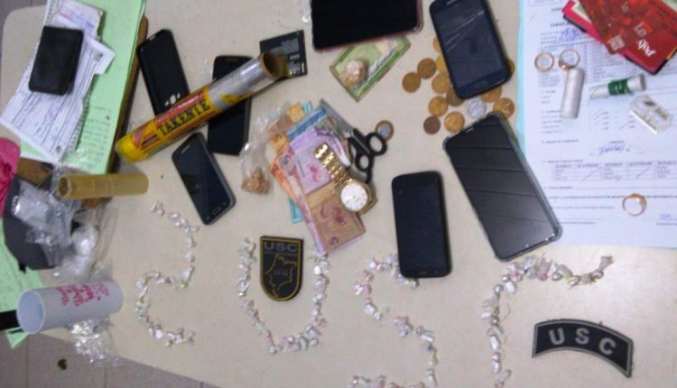 Polícia Militar apreende drogas e celulares no bairro do Bom Jesus