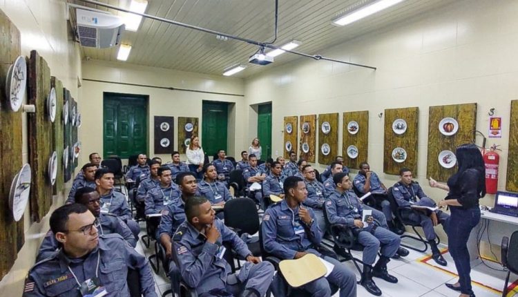 Policiais Militares participam de capacitação em curso de Relações Turísticas