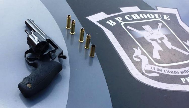 BPCHOQUE apreende arma de fogo no Gapara