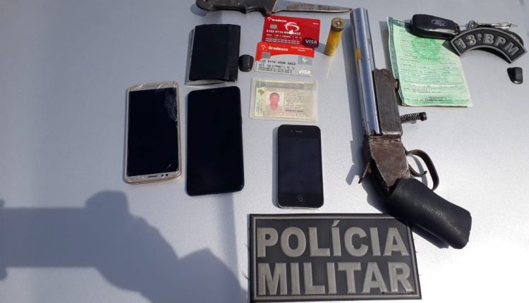 PMMA prende criminosos em posse de arma de fogo, libera reféns e recupera carro roubado
