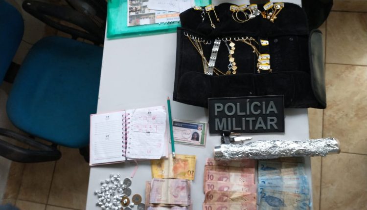 Operação do 27°BPM resulta na prisão de suspeitos por tráfico de drogas e recuperação de motos roubadas