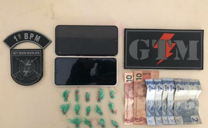 PMMA PRENDE SUSPEITOS DE TRÁFICO DE DROGAS NA VILA EMBRATEL