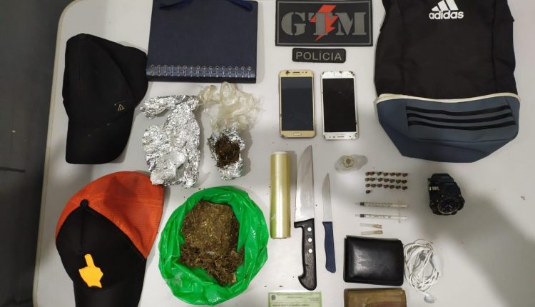 POLICIA MILITAR PRENDE SUSPEITOS DE TRAFICO DE DROGAS NO BAIRRO PARQUE ARAÇAGY