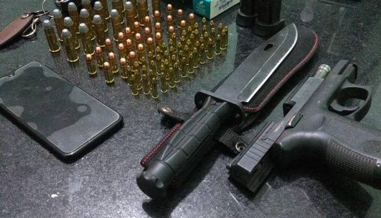 Policiais militares apreendem arma de fogo e munições em Grajaú