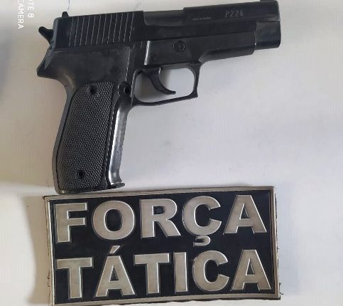 PMMA apreende arma de fogo falsa com homem em Codó