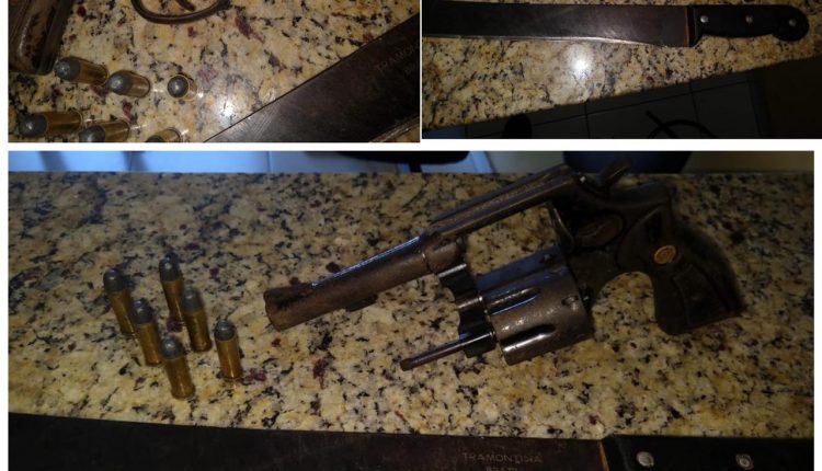 Policiais Militares do 2º BPM apreendem arma de fogo em São João do Sóter