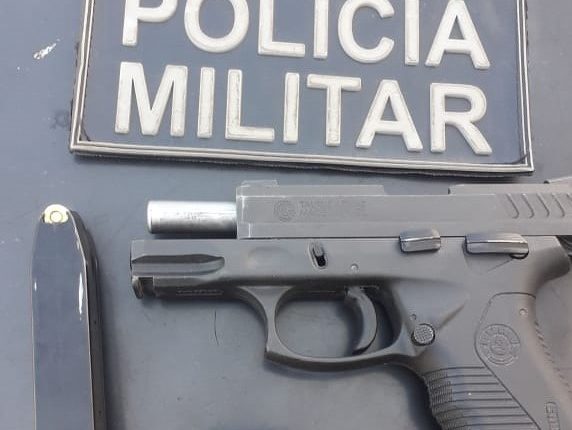 POLÍCIA MILITAR APREENDE ARMA DE FOGO NA ÁREA DO 3º BPM DURANTE OPERAÇÃO CERCO TOTAL