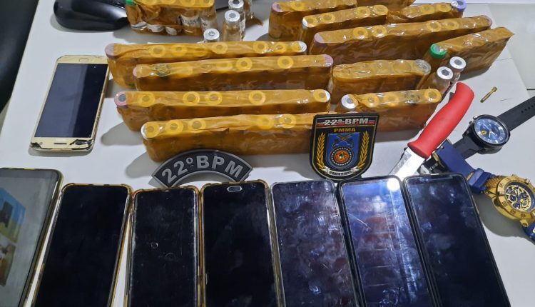 POLICIA MILITAR APREENDE CARRO, DROGAS E BEBIDAS EM PAÇO DO LUMIAR/MA