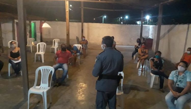 COMANDO DO 17º BPM PARTICIPA DE REUNIÃO COMUNITÁRIA 