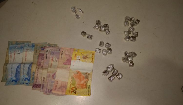 PMMA prende suspeito de trafico de drogas no bairro do João Paulo na capital maranhense