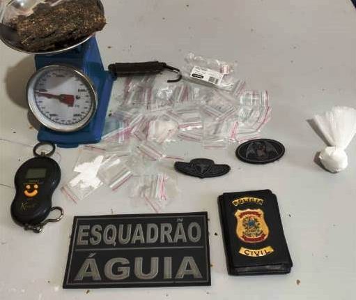 POLÍCIA MILITAR APREENDE DROGAS E PRENDE SUSPEITO