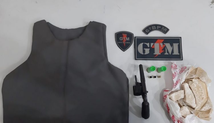 GTM do 6° BPM apreende arma de fogo, colete balístico e drogas na Maiobinha