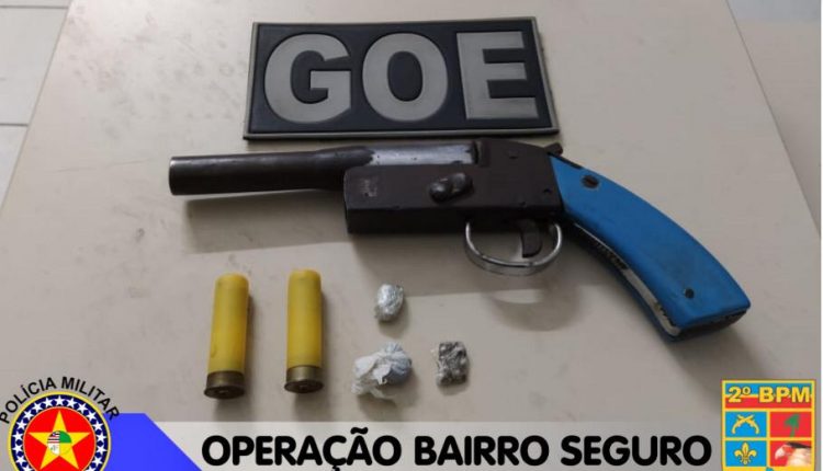 POLÍCIA MILITAR PRENDE ACUSADO DE VIOLÊNCIA DOMÉSTICA E APREENDE ARMA DE FOGO E DROGAS EM CAXIAS