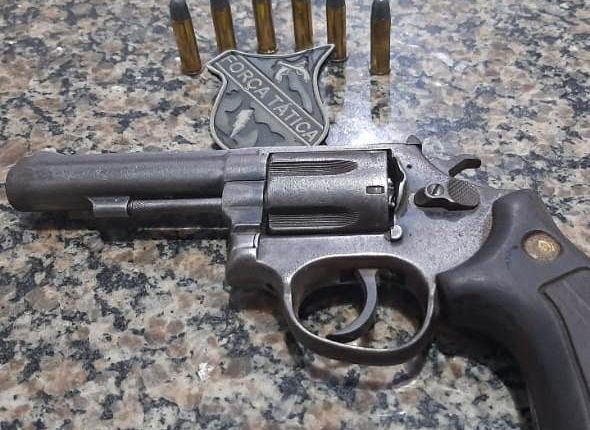 Força Tática do 30º BPM apreende revólver no centro de Buriticupu