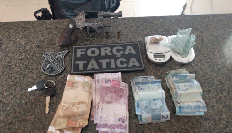 PMMA apreende arma de fogo e recupera veiculo roubado em Itapecuru-Mirim