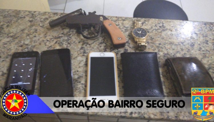 Polícia Militar realiza prisão de assaltantes e apreende arma de fogo durante Operação Bairro Seguro em Caxias-MA