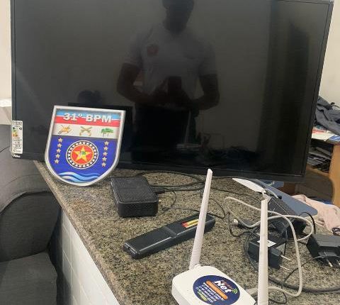 31º APREENDE ARMA DE FOGO E RECUPERA OBJETOS ROUBADOS EM GODOFREDO VIANA