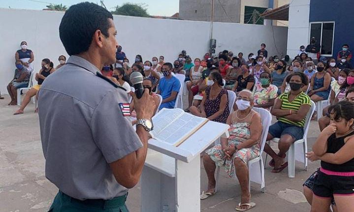 Batalhão Tiradentes e parceiros promovem Ação Social no bairro da Liberdade