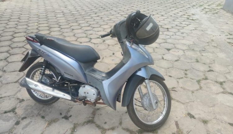 MOTO FURTADA EM CONCEIÇÃO DO LAGO AÇÚ É RECUPERADA POR POLICIAIS MILITARES DO 15º BPM