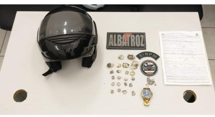 Drogas são apreendidas e suspeito é preso por tráfico na Ilhinha