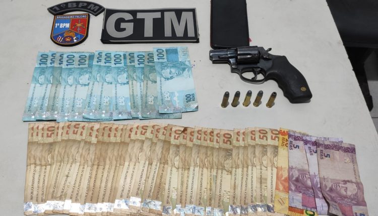 PMMA apreende arma de fogo durante patrulhamento na Vila Maranhão