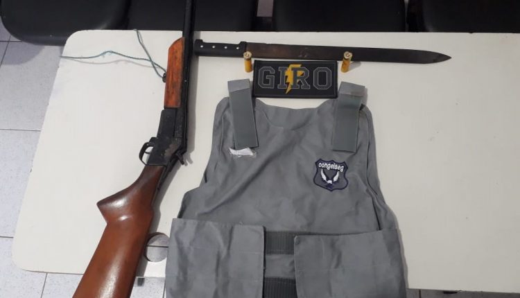 Polícia Militar apreende arma de fogo no Coroadinho